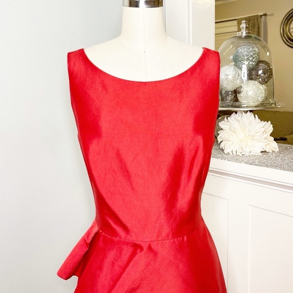 Halston Heritage Red Structured Ruffle Fit & Flare Party Dress 10 Nwt - Picture 7 of 14